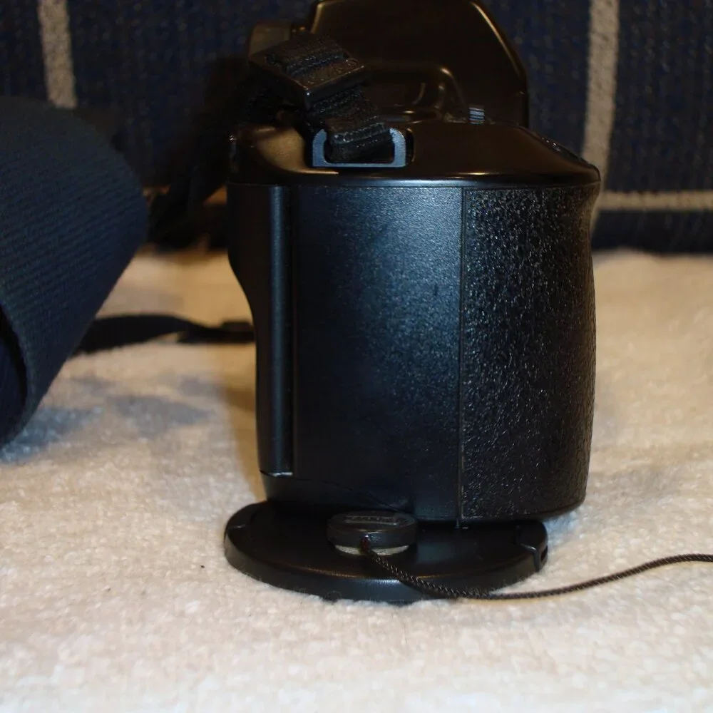 Canon EOS Rebel QD 1000 Camera Body TESTED WORKING!
